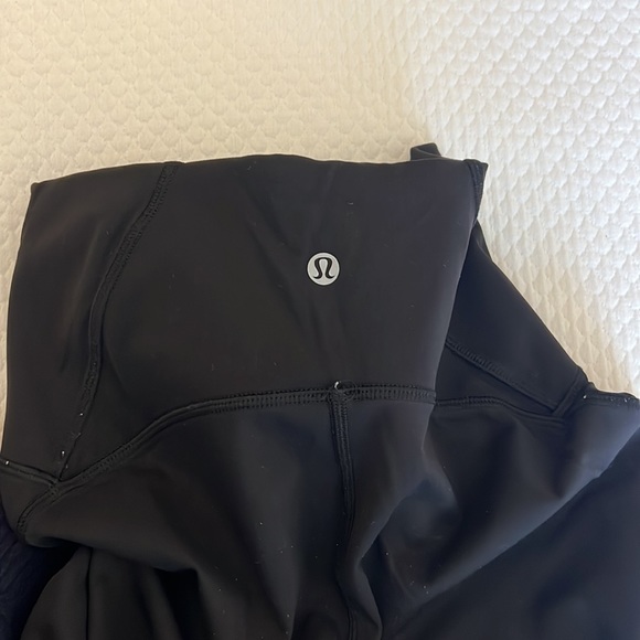 Lululemon Train Times 7/8 Legging in black size 6 - Picture 9 of 11
